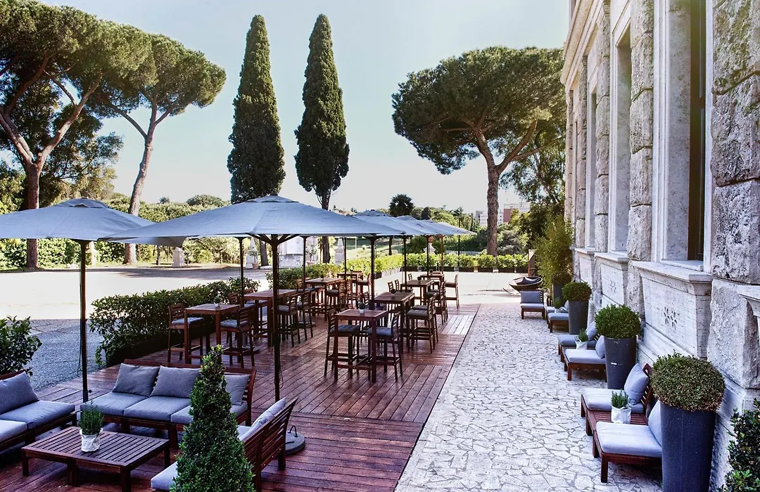 Th Roma - Carpegna Palace-1
