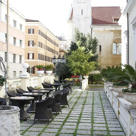 Hotel Villa Pinciana-3