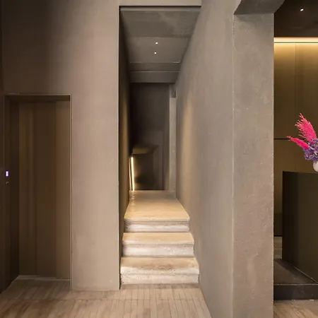 Hotel Scenario-3